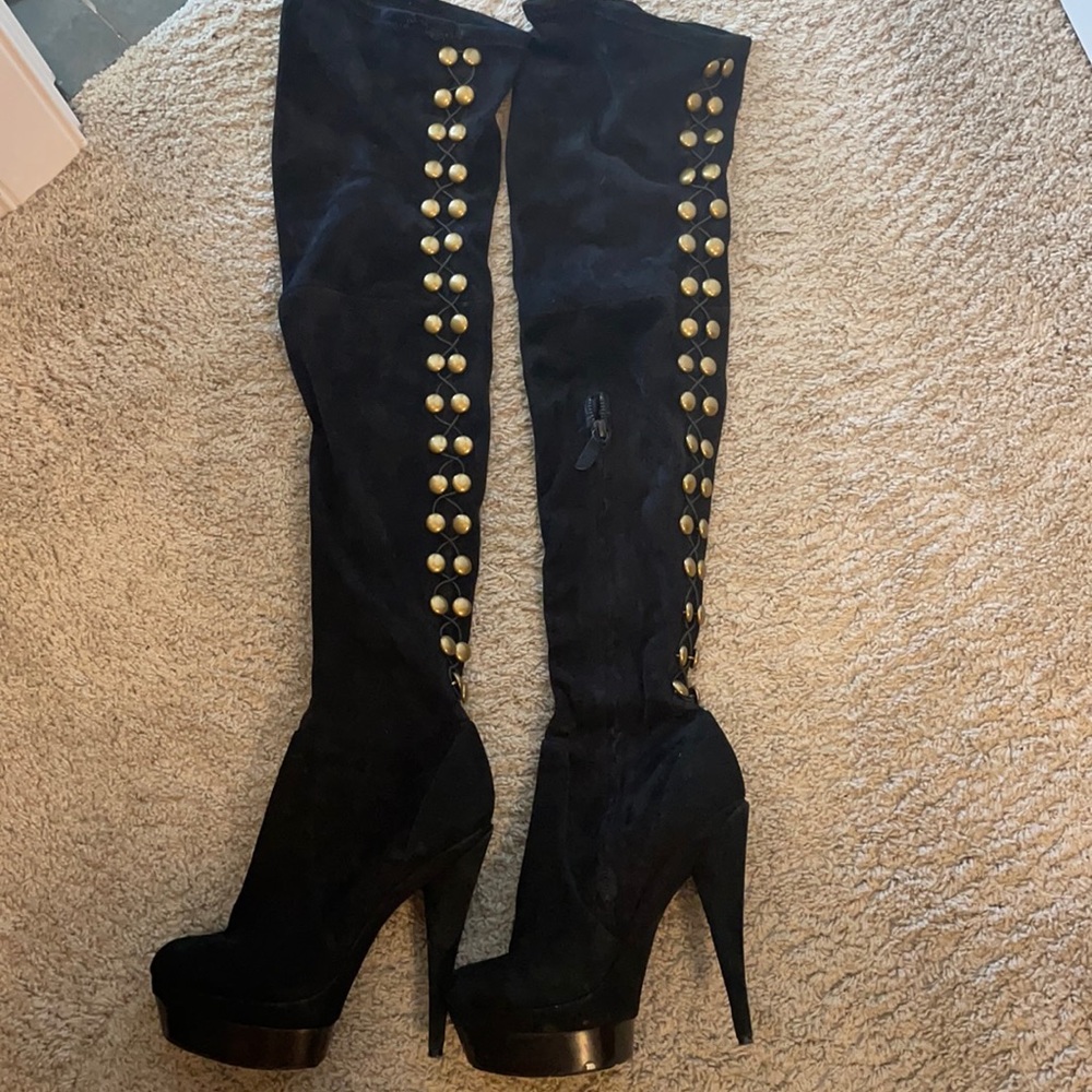 Over the knee boots 👢